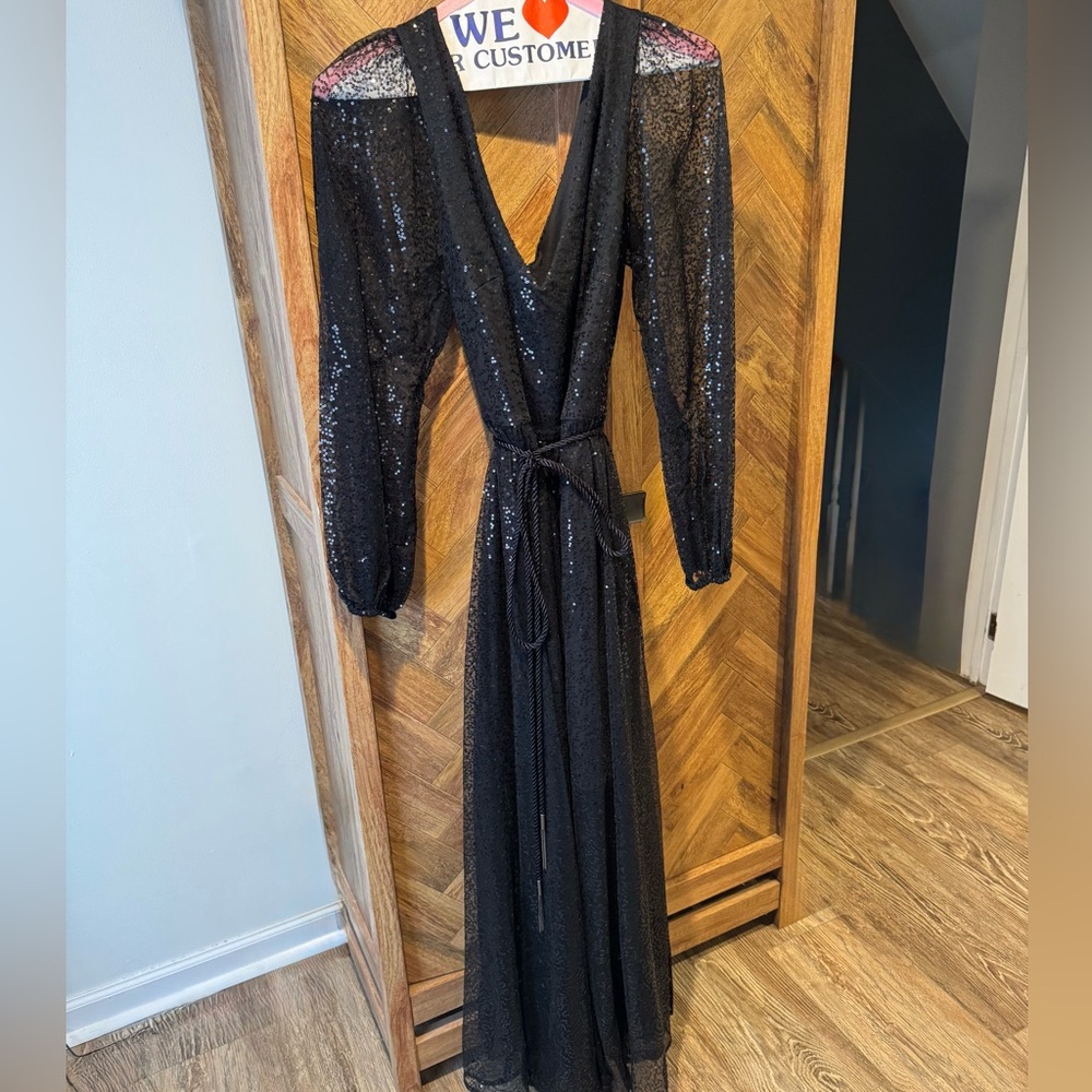 Luxe Black Sequin Long Sleeve Dress